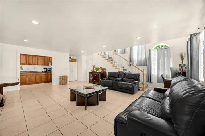 5503 Dowling Avenue, Pico Rivera, California 90660