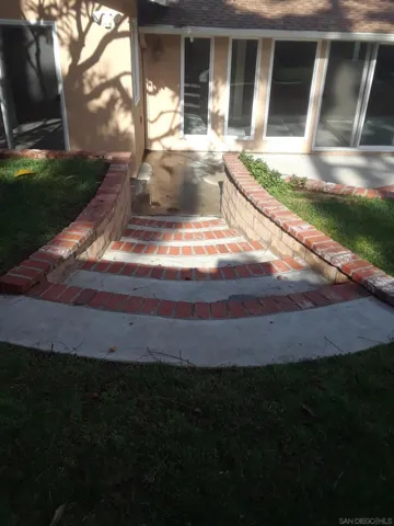 510 Tarento Drive, San Diego, California 92106