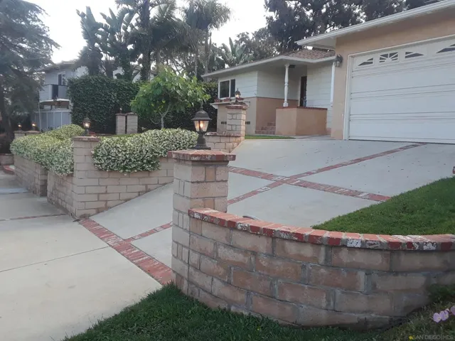 510 Tarento Drive, San Diego, California 92106