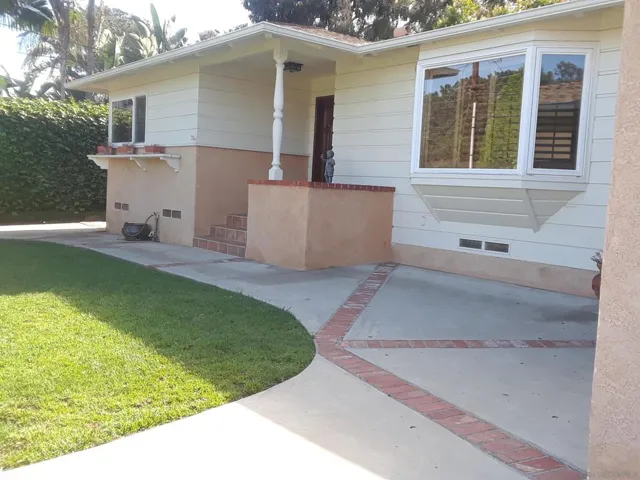 510 Tarento Drive, San Diego, California 92106