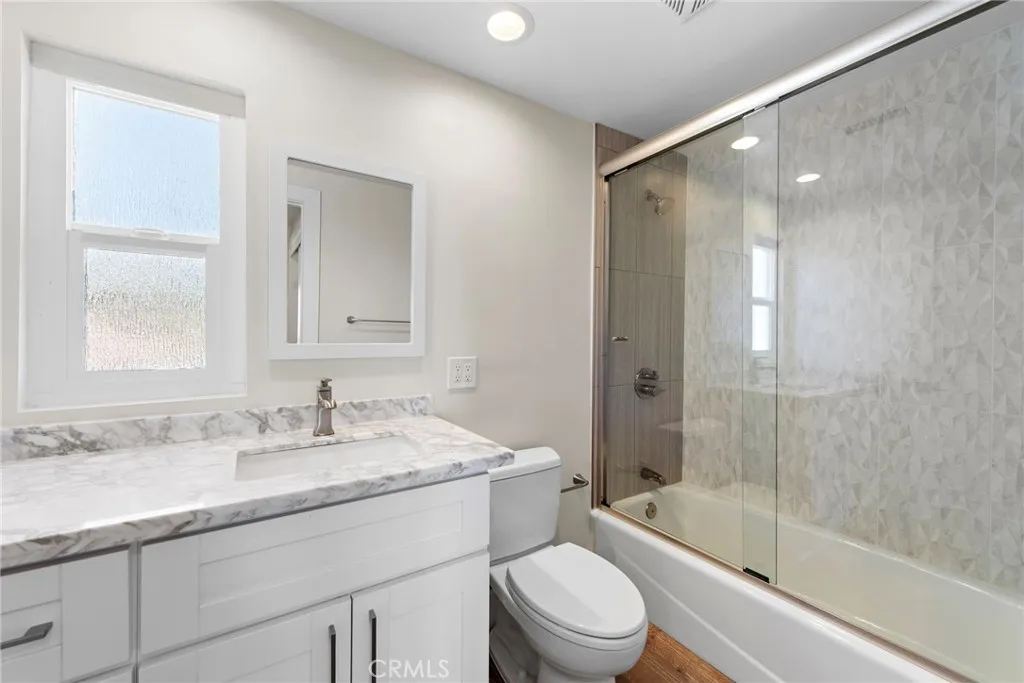 517 Avenida Del Verdor, San Clemente, California 92672 home-pic-24