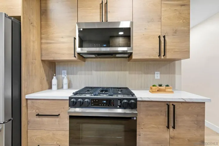 524 El Rancho Ln, Escondido, California 92027