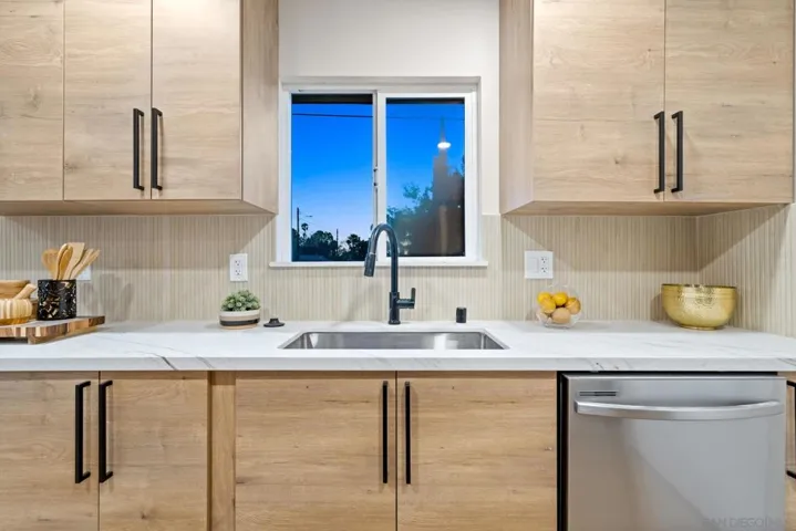524 El Rancho Ln, Escondido, California 92027