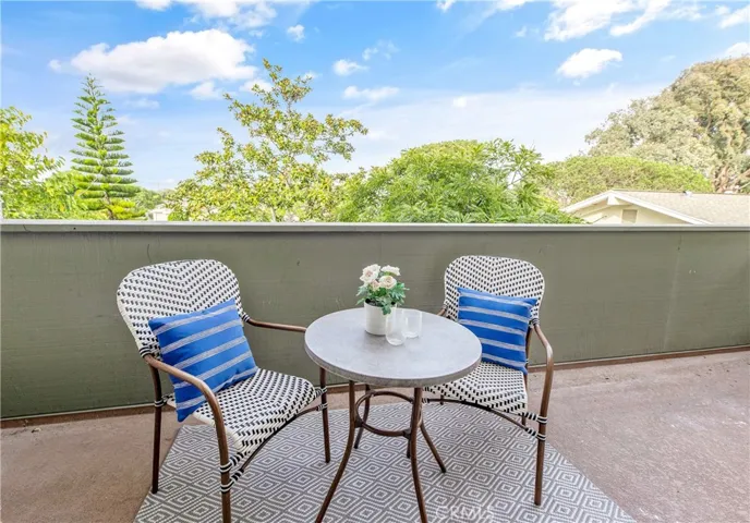 8566 Van Ness Court 24e, Huntington Beach, California 92646