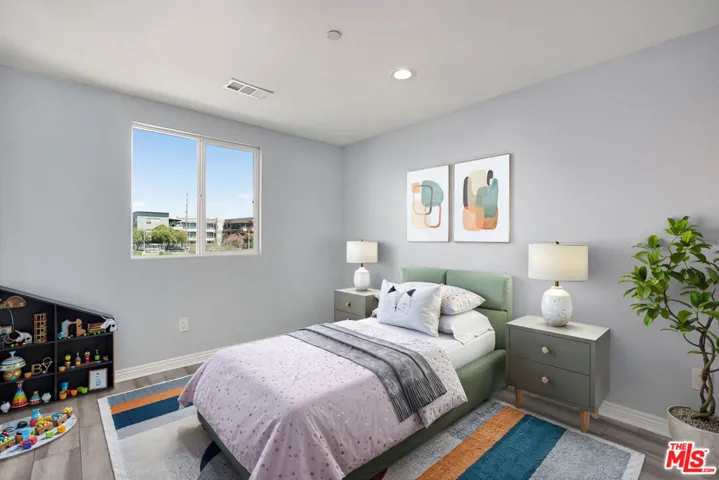 322 E 55th Street, Los Angeles, California 90011