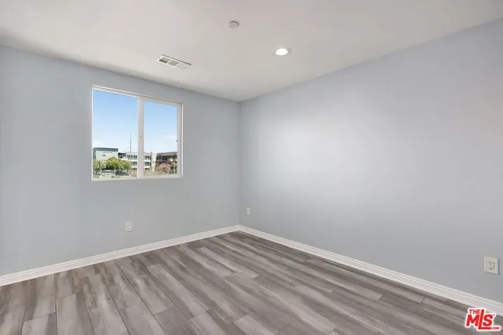322 E 55th Street, Los Angeles, California 90011