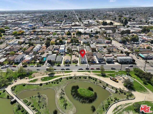 322 E 55th Street, Los Angeles, California 90011