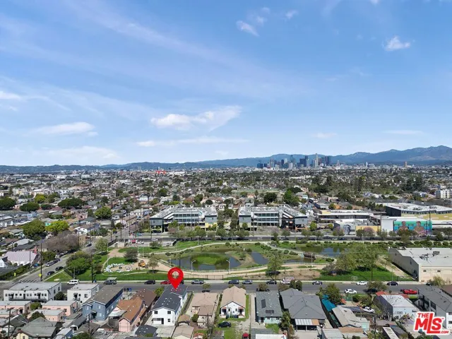 322 E 55th Street, Los Angeles, California 90011
