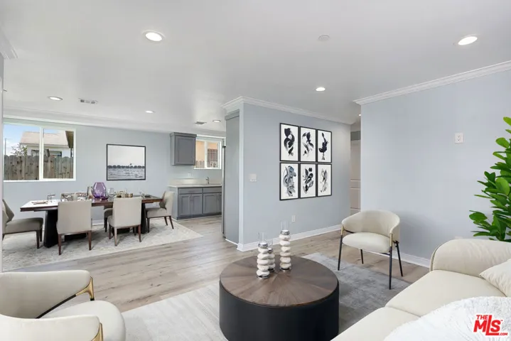 322 E 55th Street, Los Angeles, California 90011