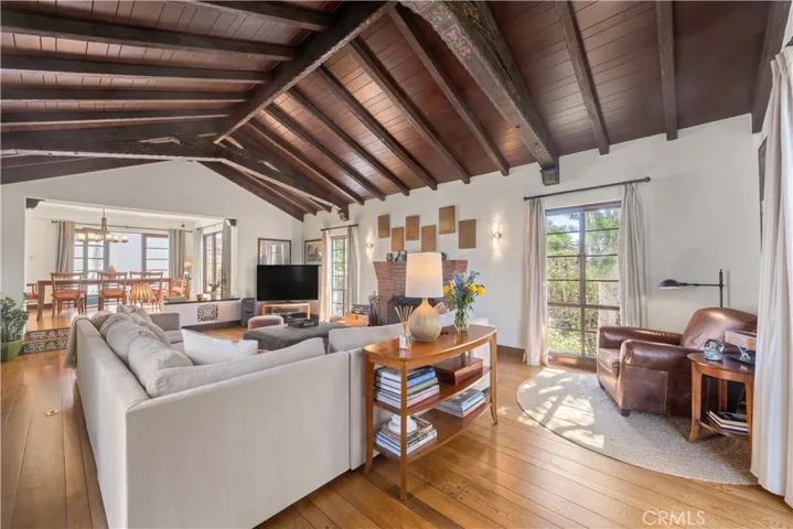 2080 Kerwood Ave, Los Angeles, California 90025