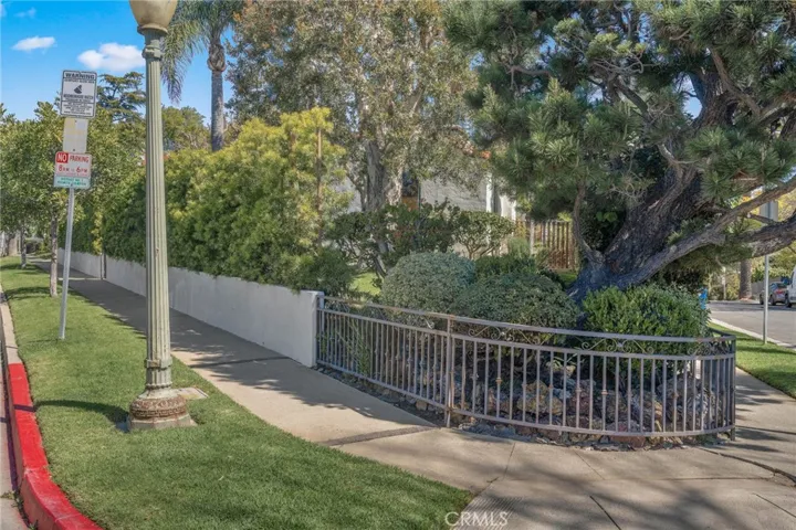 2080 Kerwood Ave, Los Angeles, California 90025