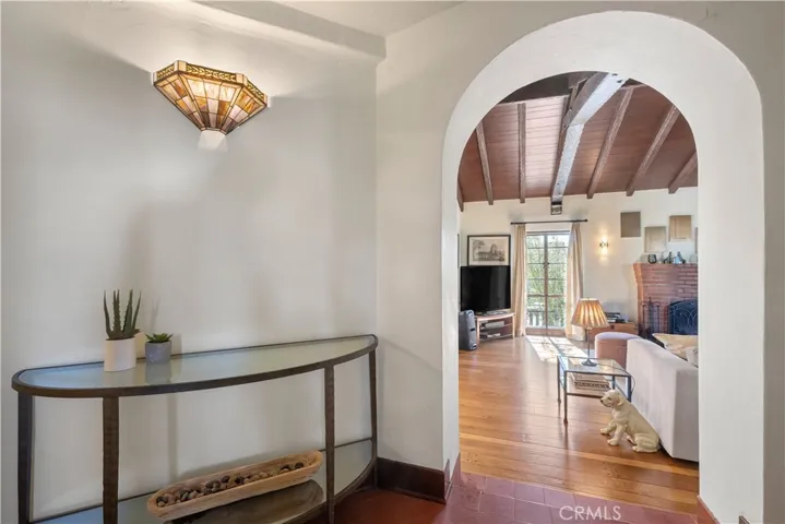 2080 Kerwood Ave, Los Angeles, California 90025