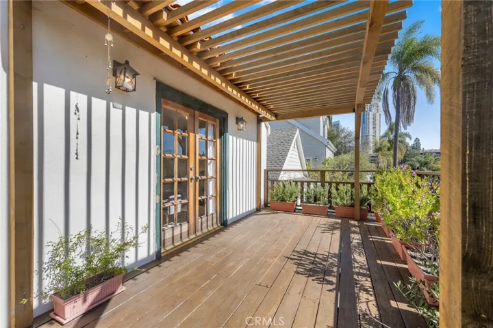 2080 Kerwood Ave, Los Angeles, California 90025