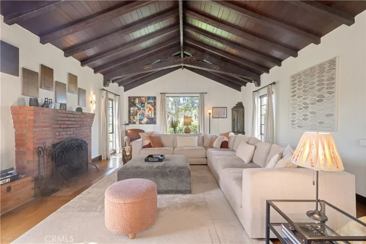2080 Kerwood Ave, Los Angeles, California 90025