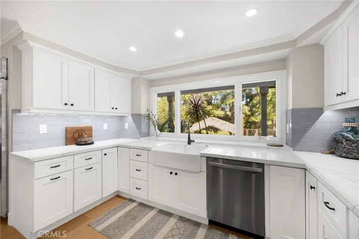 6695 E Canyon Hills Road, Anaheim, California 92807
