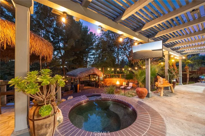 6695 E Canyon Hills Road, Anaheim, California 92807