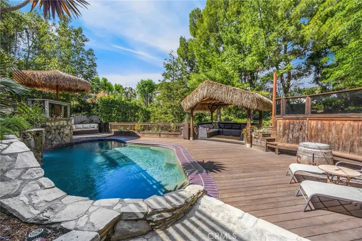 6695 E Canyon Hills Road, Anaheim, California 92807