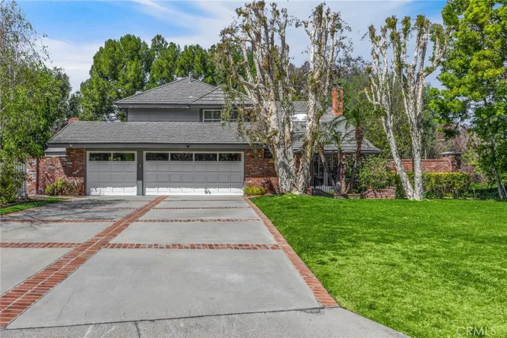 6695 E Canyon Hills Road, Anaheim, California 92807