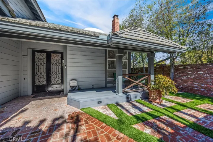6695 E Canyon Hills Road, Anaheim, California 92807