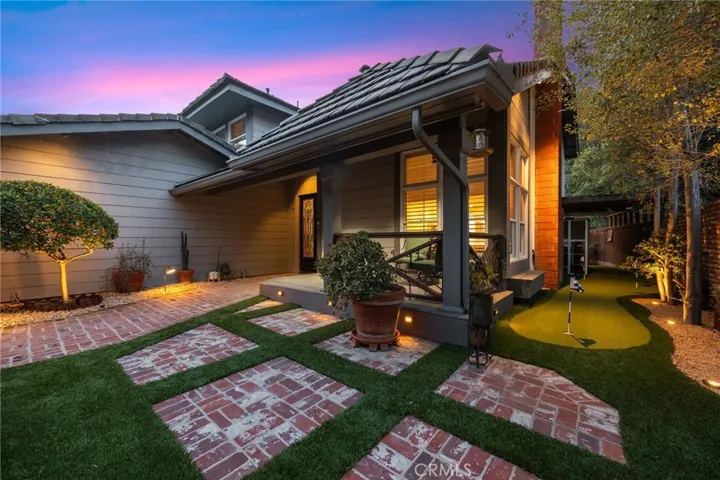 6695 E Canyon Hills Road, Anaheim, California 92807