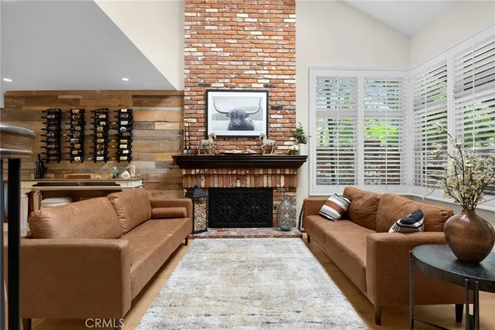 6695 E Canyon Hills Road, Anaheim, California 92807
