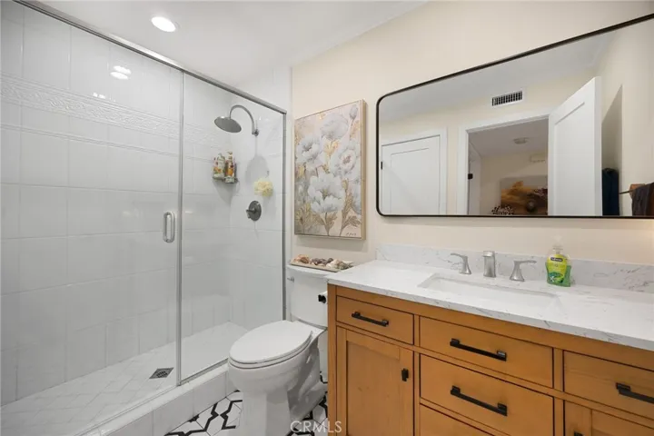 6695 E Canyon Hills Road, Anaheim, California 92807
