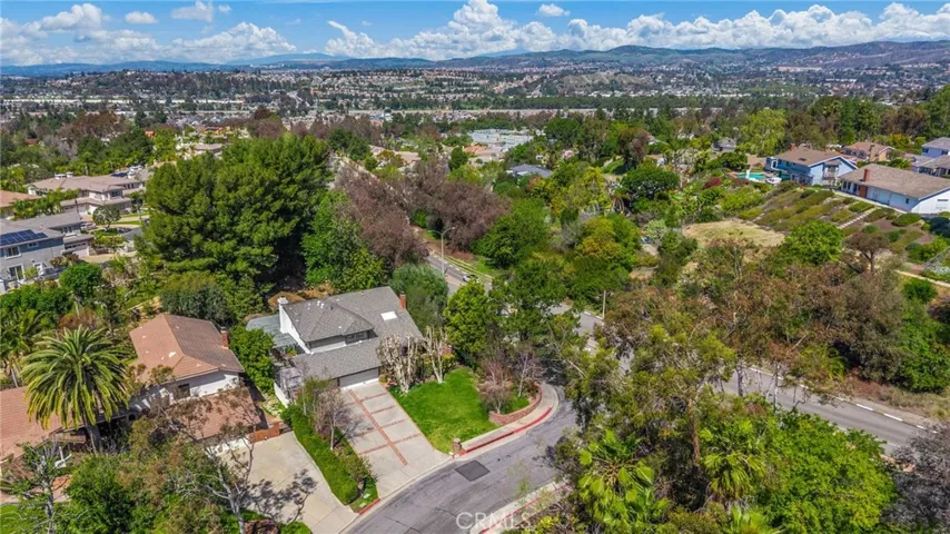 6695 E Canyon Hills Road, Anaheim, California 92807