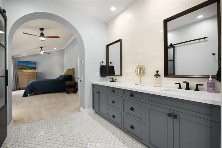6695 E Canyon Hills Road, Anaheim, California 92807