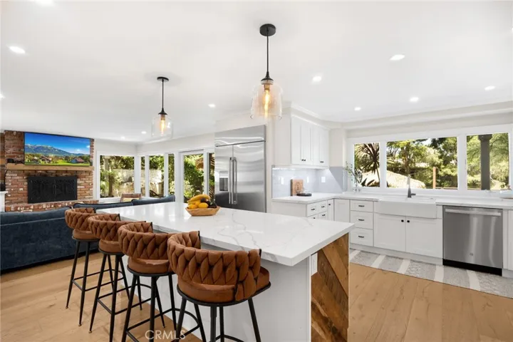 6695 E Canyon Hills Road, Anaheim, California 92807
