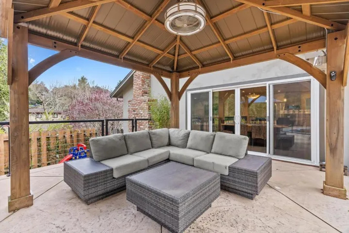 112 Hilltop Way, Scotts Valley, California 95066