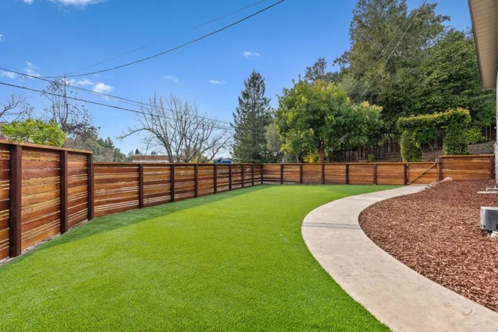 112 Hilltop Way, Scotts Valley, California 95066