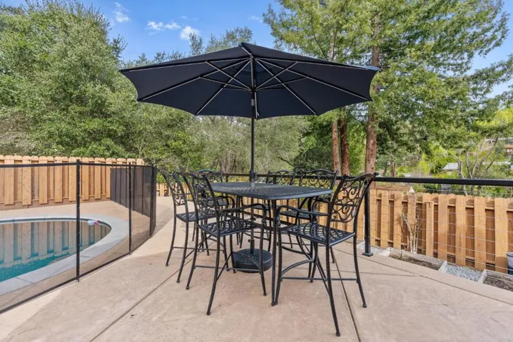 112 Hilltop Way, Scotts Valley, California 95066