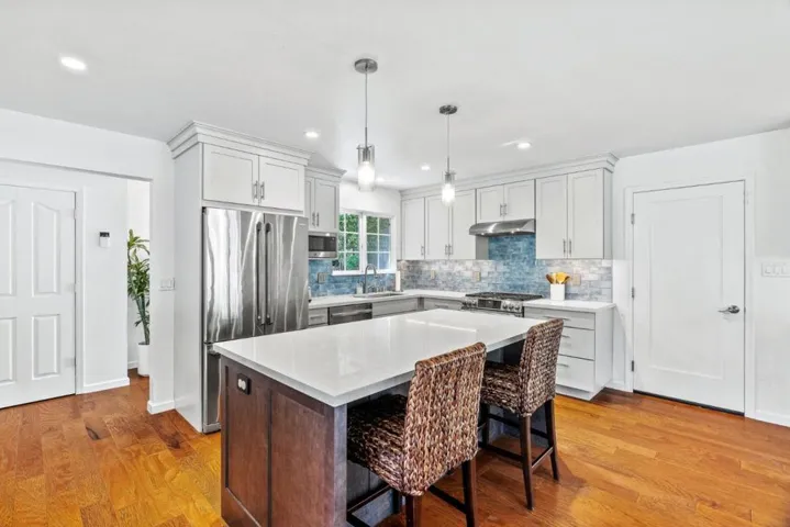 112 Hilltop Way, Scotts Valley, California 95066