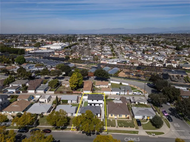 6037 Candlewood Street, Lakewood, California 90713