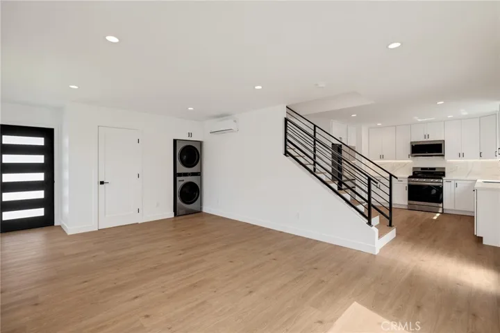 6037 Candlewood Street, Lakewood, California 90713