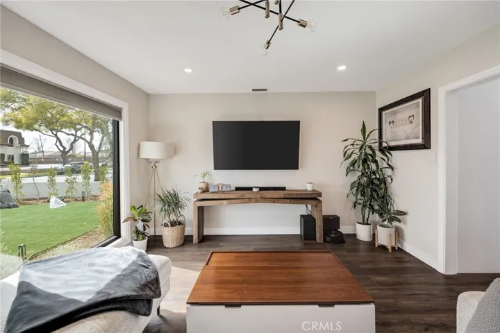 6037 Candlewood Street, Lakewood, California 90713