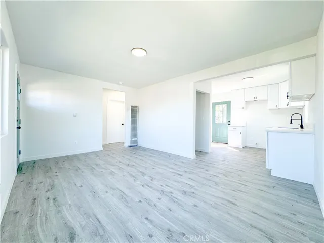 110 W Johnson Street, Compton, California 90220