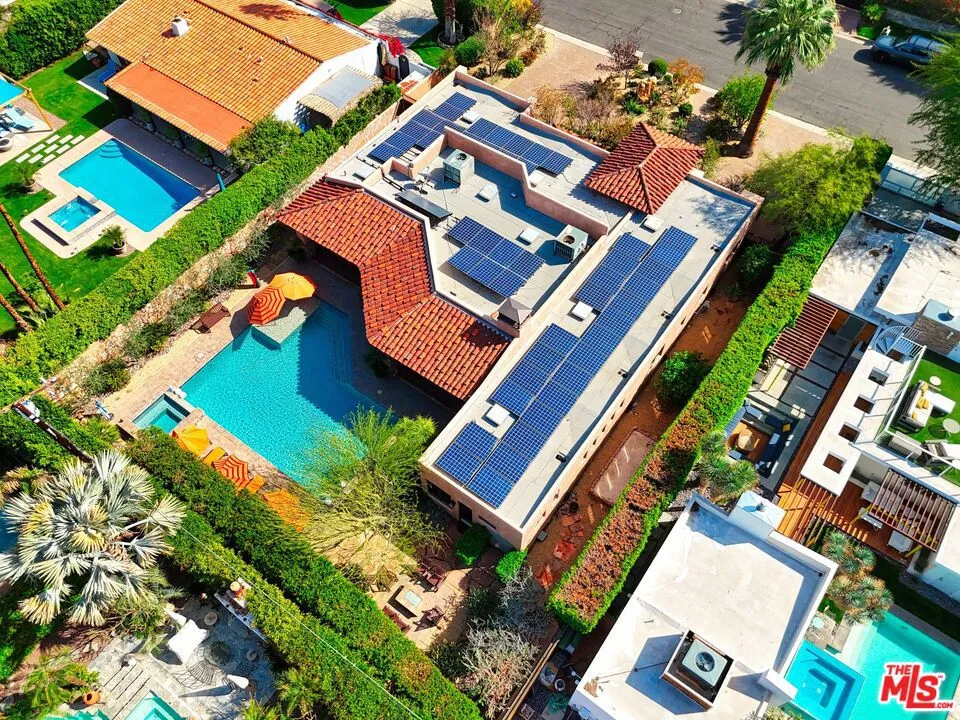 248 E Palo Verde Avenue, Palm Springs, California 92264 home-pic-19