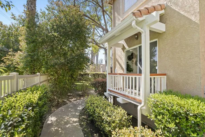 7768 Caminito Monarca 110, Carlsbad, California 92009