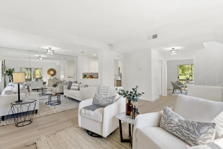 7768 Caminito Monarca 110, Carlsbad, California 92009