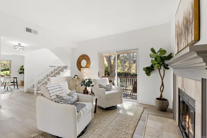 7768 Caminito Monarca 110, Carlsbad, California 92009