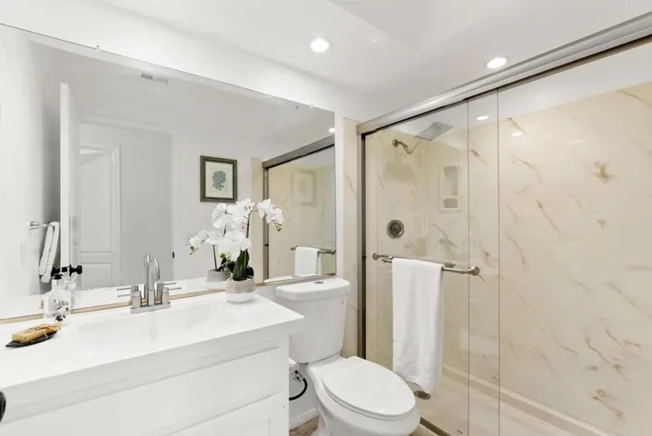 7768 Caminito Monarca 110, Carlsbad, California 92009