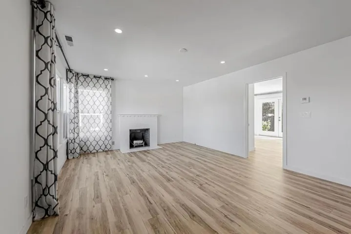 138 E Hillsdale Boulevard, San Mateo, California 94403