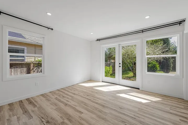 138 E Hillsdale Boulevard, San Mateo, California 94403