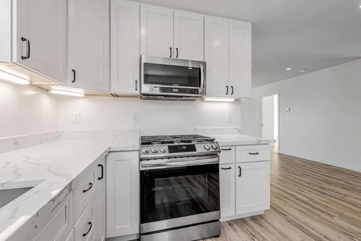 138 E Hillsdale Boulevard, San Mateo, California 94403