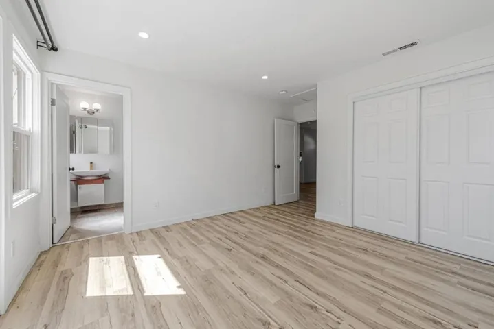 138 E Hillsdale Boulevard, San Mateo, California 94403