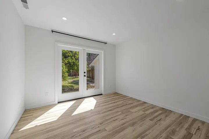 138 E Hillsdale Boulevard, San Mateo, California 94403