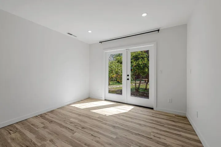 138 E Hillsdale Boulevard, San Mateo, California 94403