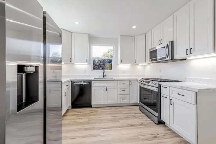 138 E Hillsdale Boulevard, San Mateo, California 94403