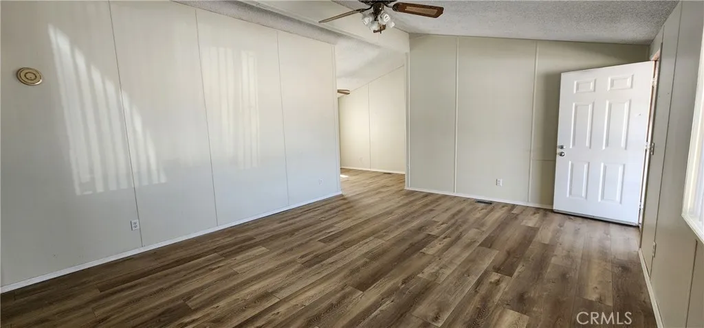 Guest house - living room